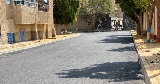 جهاز تعمير سيناء ينفذ أعمال الرصف والتطوير بمنطقة عمارات الإعلام بالإسماعيلية 