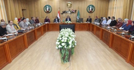 محافظ المنوفية يوجه بتوفير أخصائى بالوحدات الصحية للتوعية بوسائل تنظيم الأسرة
