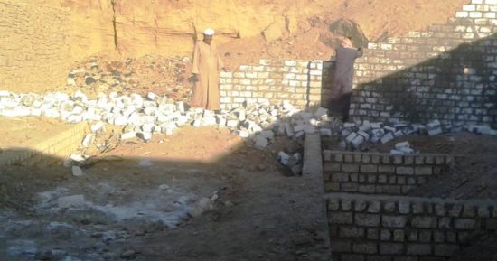 إزالة حالة تعد ورفع إشغالات وصيانة الإنارة ضمن جهود الوحدات المحلية بأسوان