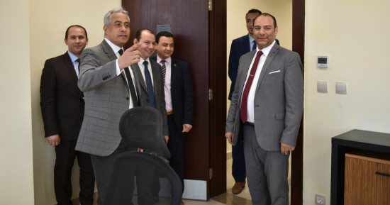 وزير القوى العاملة يباشر عمله من مقر العاصمة الإدارية ..ويتابع "الانتقال التدريجى".. صور