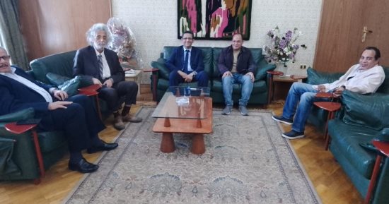 نقيب الأطباء يزور نقابة الصحفيين لتهنئة النقيب ومجلسه