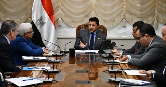 وزير الشباب والرياضة: نعمل على حل مشكلات كافة الأندية الرياضية مع التأمينات كما فعلنا مع الضرائب