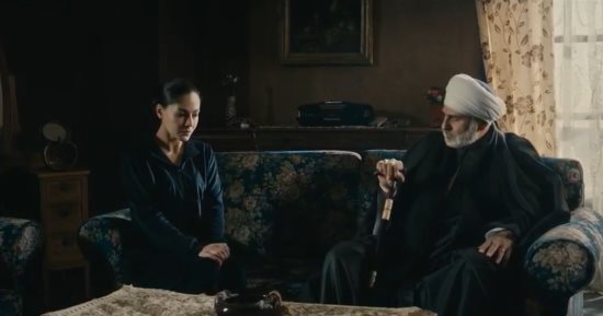 مسلسل عملة نادرة الحلقة 8.. أحمد عيد يطلق النار على عائلة أبو عصاية.. الشيخ المنزلاوي يعقد جلسة صلح بين عائلتى أبو عصاية وعبدالجبار.. ندى موسى تساعد عبيدة على الهرب.. وفريدة سيف النصر تعترف لابنتها بالغيرة منها