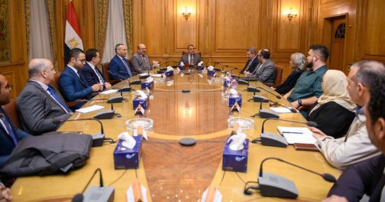وزير الإنتاج الحربى يستقبل ممثلى تحالف مشروع تطوير حديقتى الحيوان والأورمان