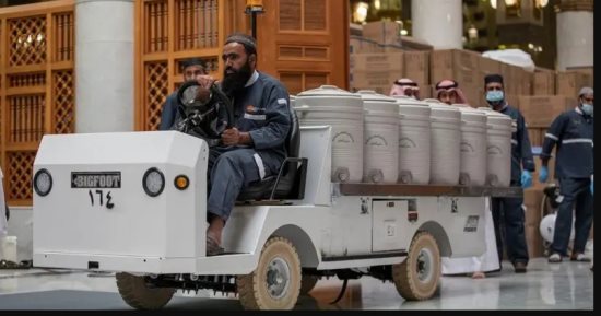 تزويد المسجد النبوى الشريف بـ400 طن يوميا من ماء زمزم