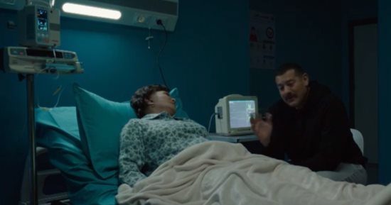 الكتيبة 101 الحلقة 10.. لبلبة تدخل المستشفى وموقف مؤثر بين عمرو يوسف وإسلام جمال