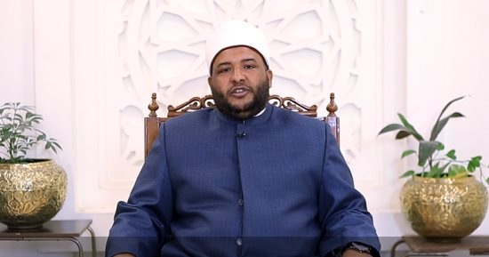 ما حكم صيام المرأة الحامل؟.. عضو لجنة الفتوى يجيب على تليفزيون اليوم السابع