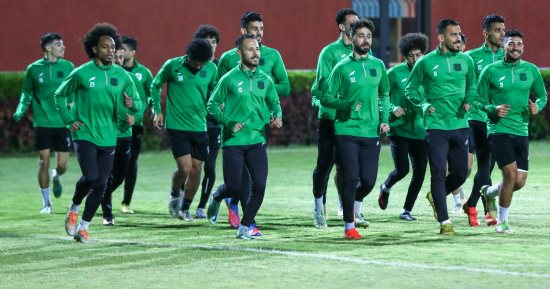 شوط أول سلبى بين المقاولون العرب والمصرى فى الدورى