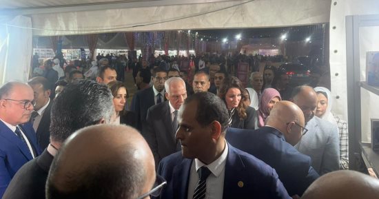 وزيرة الثقافة ومحافظ الجيزة يفتتحان معرض فيصل الرمضاني للكتاب..صور