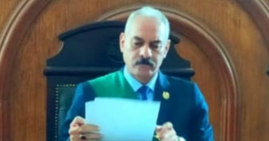 السجن المؤبد لسائق قتل طالبا بسكين بسبب خلافات مع شقيقه فى البحيرة