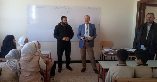 وكيل تعليم كفر الشيخ يتفقد المدارس ويتابع الامتحانات.. صور