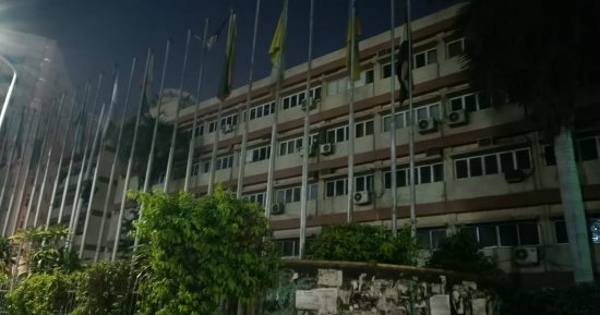 حى الدقى يبدأ خطة ترشيد استهلاك الكهرباء فى المصالح والهيئات بنسبة 75%.. صور