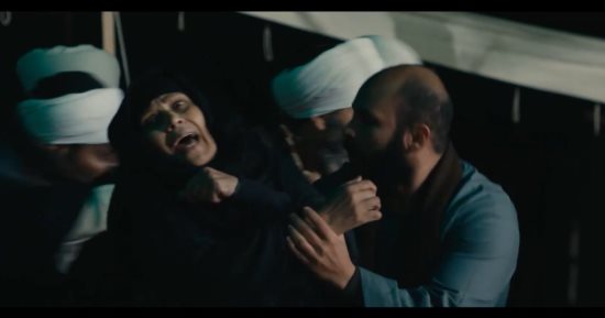 مسلسل عملة نادرة الحلقة 12.. إصابة عايدة فهمى بالرصاص بدلا من كمال أبو رية