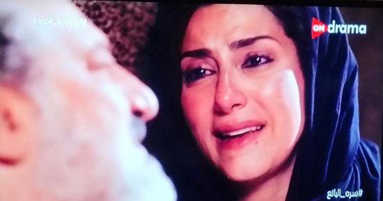 مسلسل "سره الباتع" الحلقة 13.. حنان مطاوع تقابل القائد الفرنسى وتهدده إذا قرر إعدام والدها.. وحسين فهمى يرفض سياسة بيلو فى قيادة الحملة.. وأحمد وفيق يطلب يد منة فضالى من أحمد فهمى والأخير يرفض