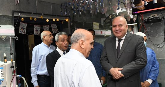محافظ قنا يتفقد مستشفى الهلال الأحمر ويشيد بمستوى الخدمات المقدمة للمواطنين 