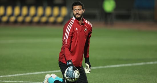 مباراة السوبر تعيد رونق محمد الشناوى فى الأهلى.. اعرف التفاصيل