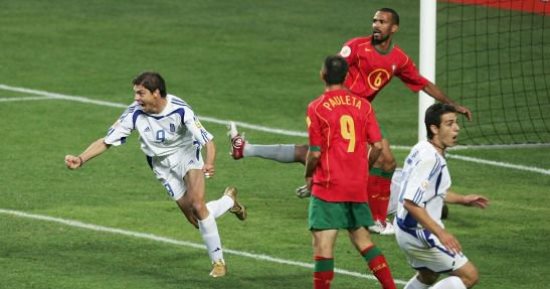 مدفع الإفطار.. خاريستياس يقتل أحلام البرتغال ويقود اليونان للقب يورو 2004