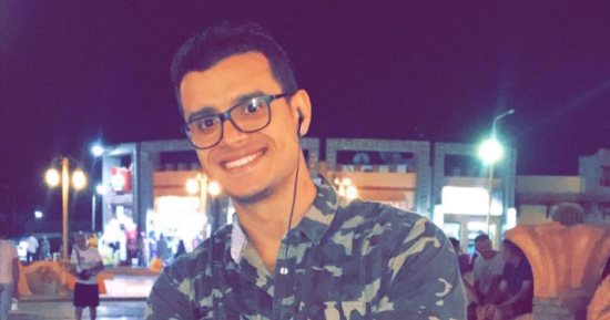 وفاة والد الشاعر محمد الآياتى 