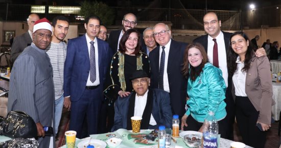 حفل إفطار بكنيسة مدينة نصر الإنجيلية.. ورئيس الطائفة: "ما لناش غير بعض"