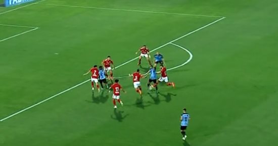 15 دقيقة.. الأهلي 0 – 0 المحلة.. وضغط أحمر