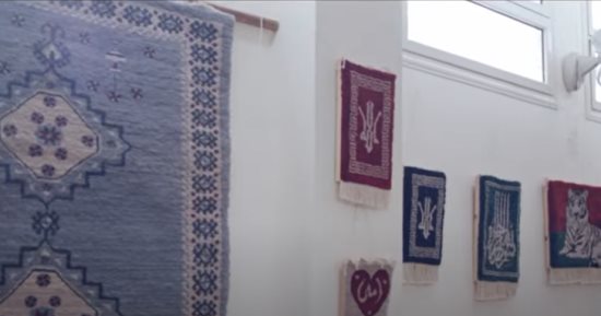 رمضان خلف الأسوار.. ورشة السجاد تعرف شعار "صنع بمركز الإصلاح".. صور
