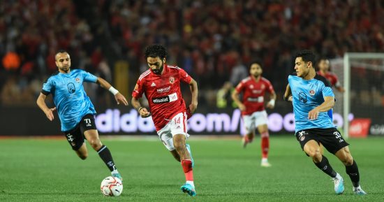 الأهلى يهزم غزل المحلة بثلاثية بعد غياب 29 يوما عن الدورى.. الأحمر يوسع فارق الصدارة لـ5 نقاط مع فيوتشر.. عودة شريف لهز الشباك.. كريستو يسجل مشاركته الأولى بالإيجبشان ليج بعد ظهوره كبديل.. ومعلول رجل المباراة