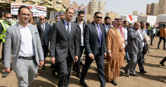 محافظ الدقهلية يدشن مبادرة لإقامة 6 قوافل طبية وتوزيع 4 آلاف كرتونة أغذية