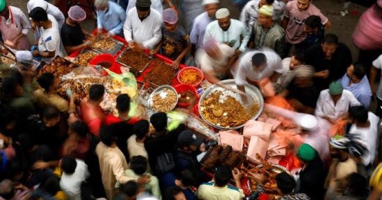 لو ناوي تعمل مائدة رحمن خلى بالك.. تعطيل المرور عقوبته الحبس والغرامة