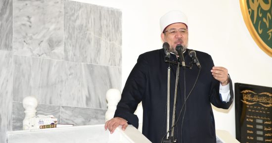 وزير الأوقاف يعلن عن 300 منحة ماجستير مجانية للأئمة والواعظات