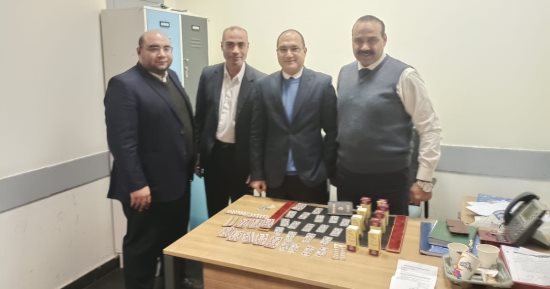 جمارك مطار القاهرة تضبط راكبا بحوزته 10 زجاجات لسائل الكونترمال و320 قرصا مخدرا