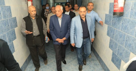 محافظ الجيزة يزور مصابى حادث انفجار أسطوانة بوتاجاز داخل عقار فى كرداسة 