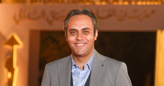 "القاهرة السينمائى" يوجه الشكر للناقد أندرو محسن على سنوات عمله بالمهرجان