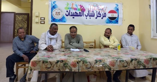 الأقصر تنظم فعاليات ثقافية وورش فنون وقافلة بقصر ثقافة حسن فتحى.. صور