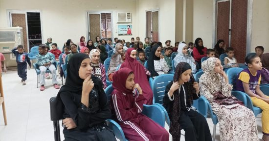 الأقصر تنظم "الصالون الرمضانى" للنشء فى مركز شباب الزينية بحرى.. صور