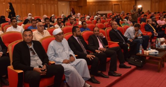 ندوات ومبادرات لتخفيف الأحمال.. حملة ترشيد استهلاك الكهرباء فى الأقصر (صور)