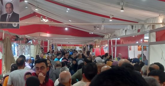 الكعك بـ100جنيه.. غرفة الجيزة تفتتح معرض منتجات عيد الفطر