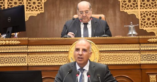 وزير الرى أمام مجلس الشيوخ: اهتمام دائم من الدولة المصرية تجاه قضايا المياه.. دعم البحث العلمى للوصول لحلول تكنولوجية جديدة لمواجهة تحديات المياه.. ومجهودات ضخمة لتطهير شبكة الترع والمصارف بأطوال 55 ألف كيلومتر
