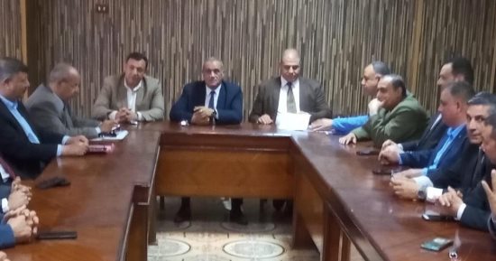 وكيل تعليم الدقهلية يناقش استعدادات امتحان نهاية العام بـ5 توجيهات.. اعرفها