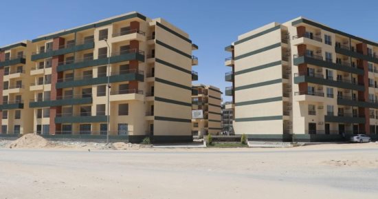 وزير الإسكان يتابع معدلات تنفيذ وحدات "سكن كل المصريين" فى 3 مدن 