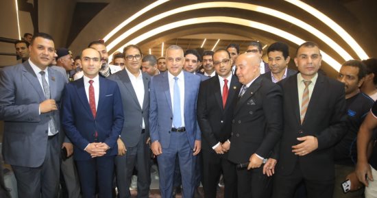 محافظ سوهاج يفتتح نفق "العروبة" بالتزامن مع العيد القومى للمحافظة.. صور