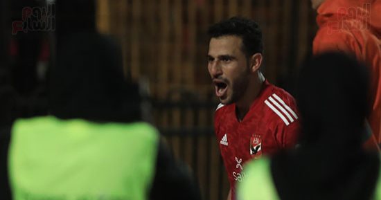 حمدى فتحى يتقدم للأهلى 2 / 1 فى شباك بيراميدز بنهائى كأس مصر.. صور