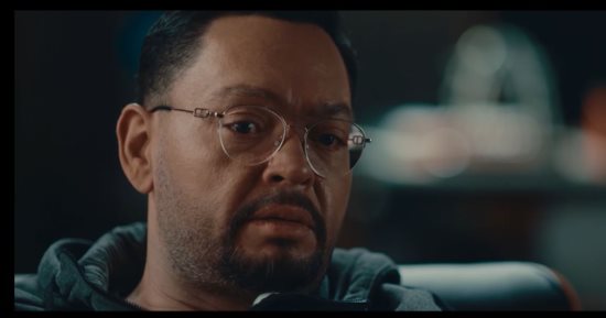 مسلسل حضرة العمدة الحلقة 18.. أحمد رزق يعانى من مرض نفسى ويذهب للطبيب