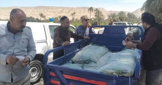 محافظ أسيوط يوجه بتكثيف حملات التفتيش والمراقبة على الأسواق قبل الأعياد