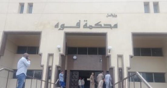 إحالة أوراق فلاح للمفتى لقتله ربة منزل ونجلها لسرقة منقولاتها الذهبية