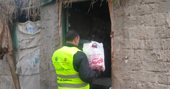 تكثيف الجهود لتوزيع اللحوم على الأسر الأولى بالرعاية بكفر الشيخ 