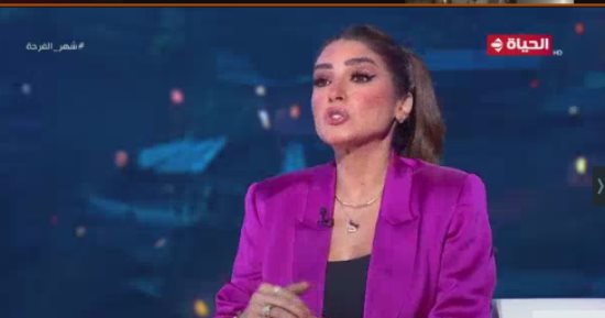 روجينا: أشرف زكى ساندنى طوال حياتى