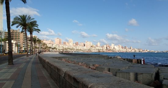 طقس الإسكندرية اليوم.. انخفاض ملحوظ بالحرارة والصغرى تسجل 13 درجة.. صور