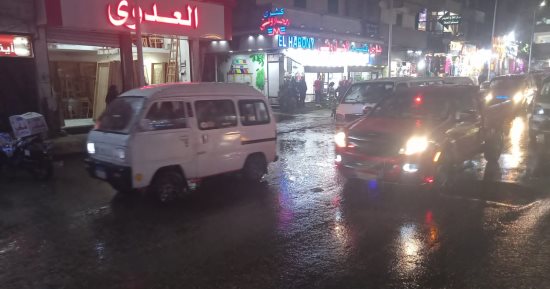 أمطار رعدية في الإسكندرية وهيئة الصرف الصحى تنشر 150 سيارة لصرف المياه