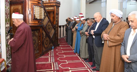 محافظ قنا يفتتح مسجد الفتح بجزيرة العبل بالوقف بتكلفة 2 مليون و400 ألف جنيه