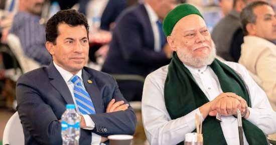 بحضور مستشار الرئيس ووزير الشباب وعدد من السفراء والفنانين.."مصر الخير" تكرم شركاء النجاح خلال سحورها السنوي